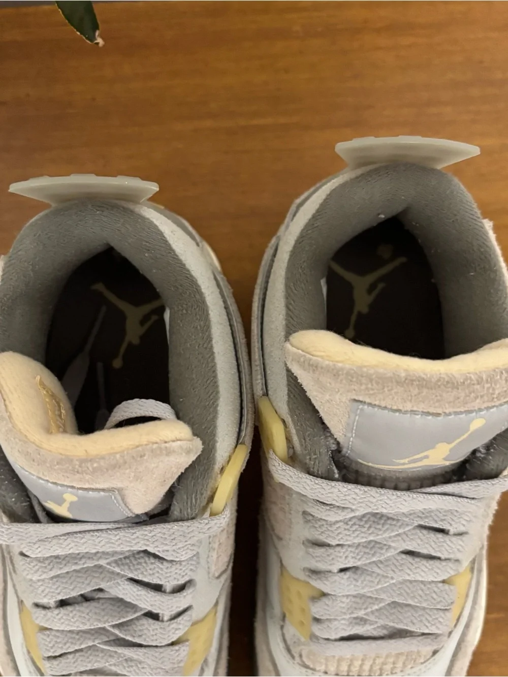 Jordan 4 Retro SE Craft Photon Dust Grey